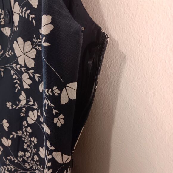 Ann Taylor Loft Dress Sz 14/16 Navy White Floral Sleeveless A Line Button Detail - Picture 12 of 13